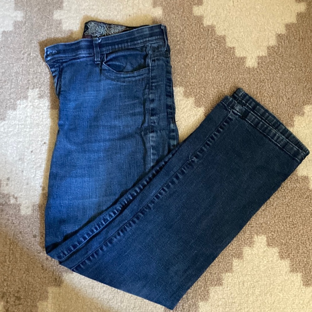 DENIM JEANS
